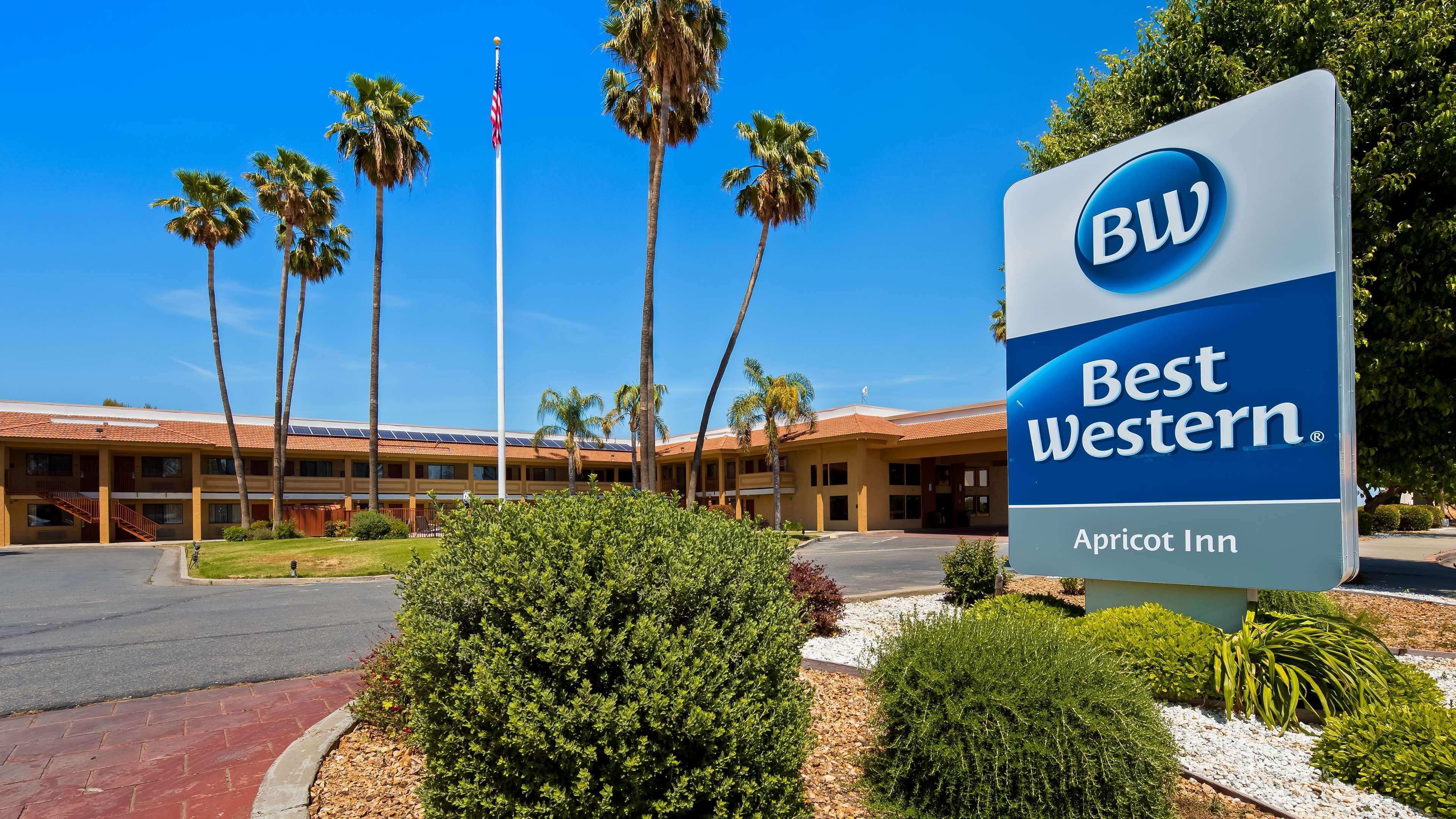 Best Western Apricot Inn Chaney Ranch Exterior foto